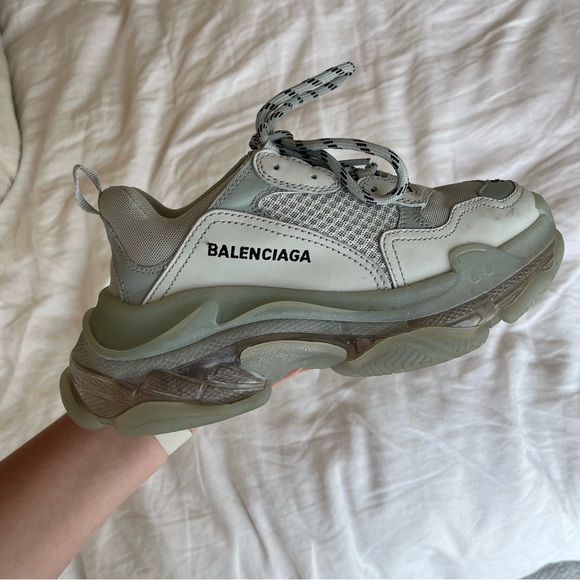 Balenciaga Triple S clear sole in sage gray/green | women’s size US 8/EU 38 - Picture 3 of 9